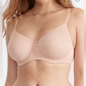 NWT Parfait Pearl Seamless Minimizer Bra